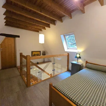 Geraeumiges Mit Charme In Der Dordogne By Interhome