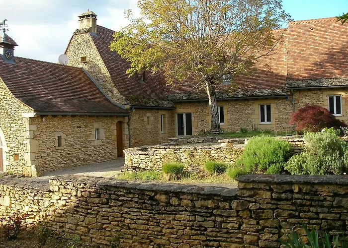 Geraeumiges Mit Charme In Der Dordogne By Interhome Semesterbostad Archignac