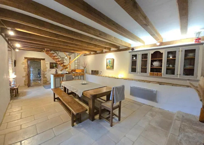 Сasa de vacaciones Geraeumiges Mit Charme In Der Dordogne By Interhome *